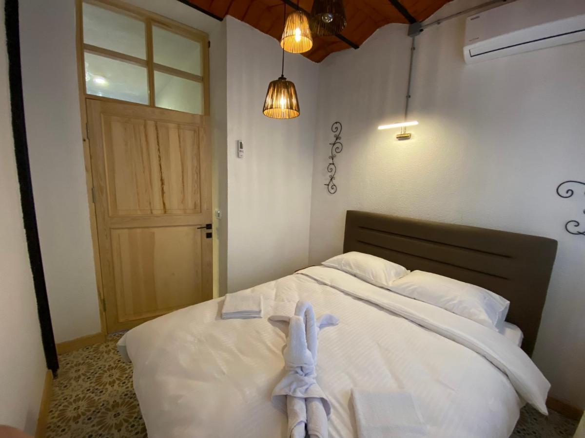 Balat Historical House Apartment อิสตันบูล ภายนอก รูปภาพ