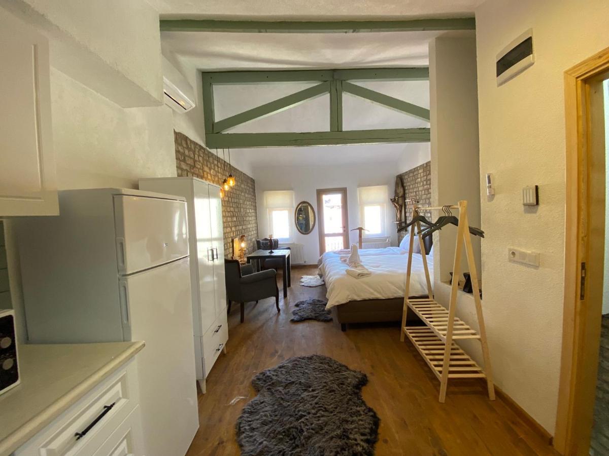 Balat Historical House Apartment อิสตันบูล ภายนอก รูปภาพ