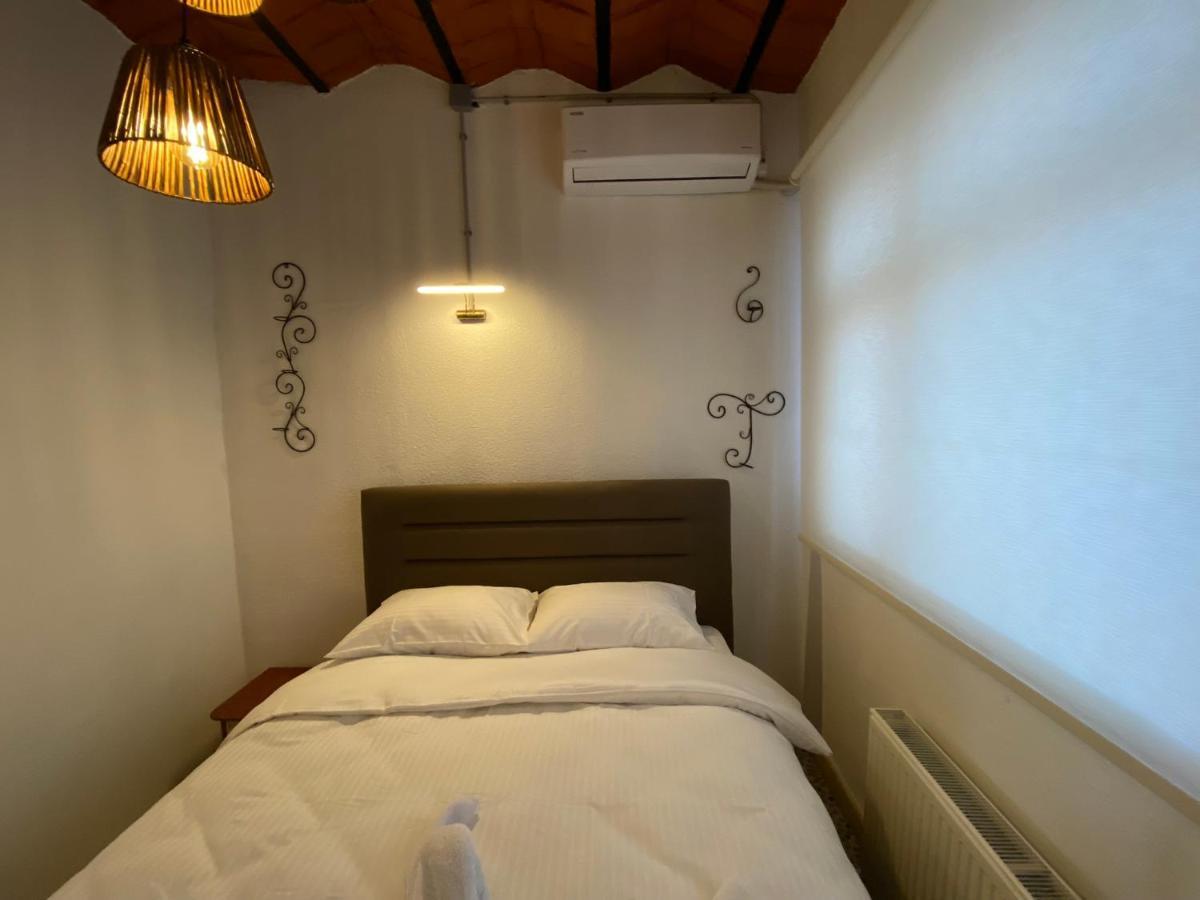Balat Historical House Apartment อิสตันบูล ภายนอก รูปภาพ