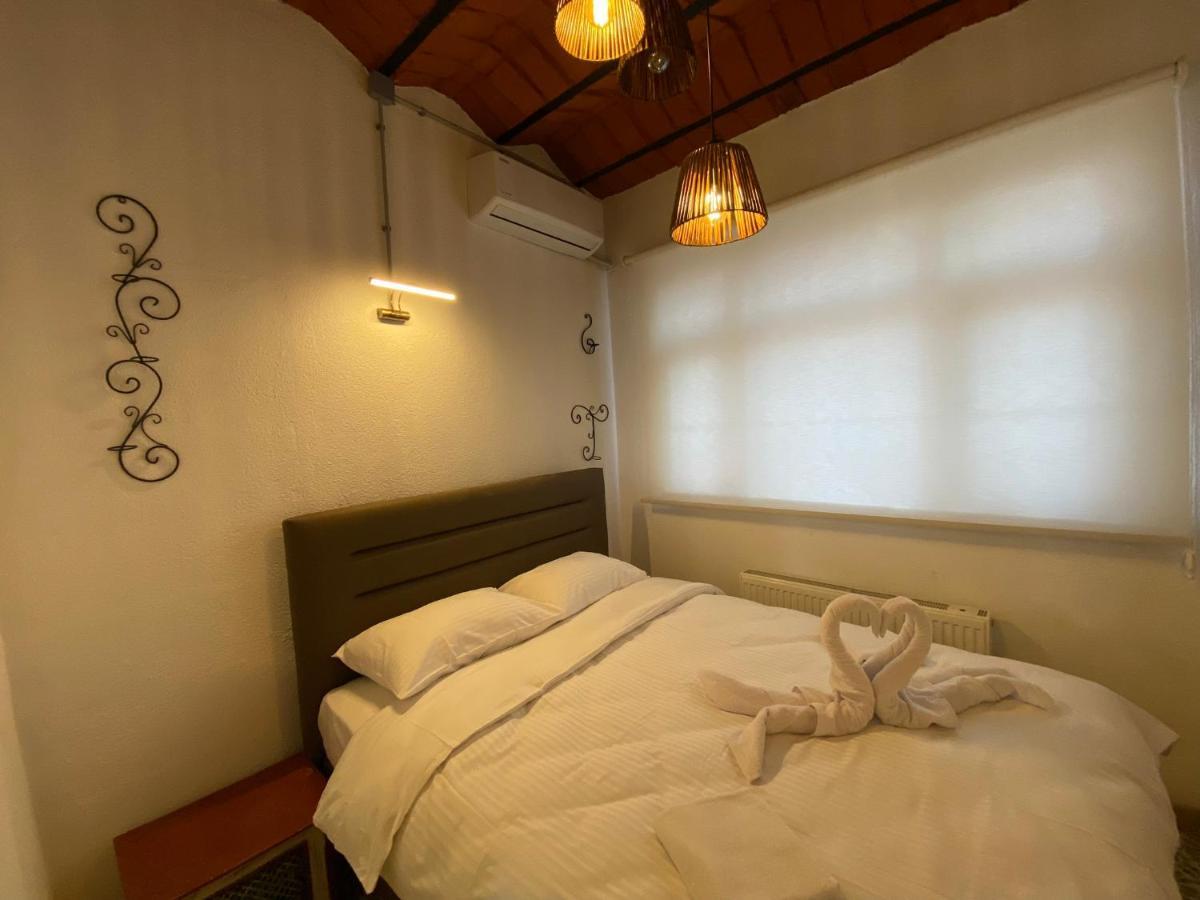 Balat Historical House Apartment อิสตันบูล ภายนอก รูปภาพ