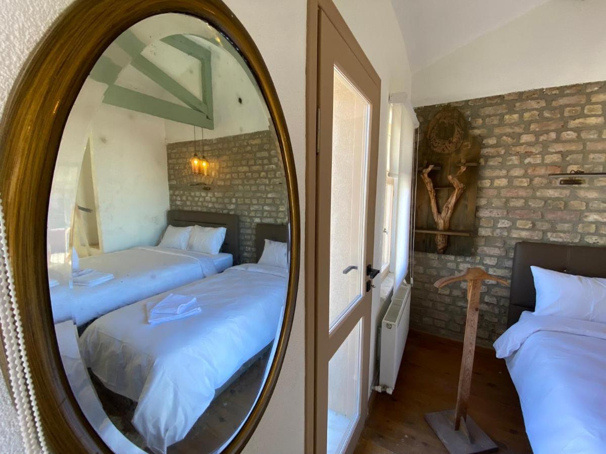 Balat Historical House Apartment อิสตันบูล ภายนอก รูปภาพ